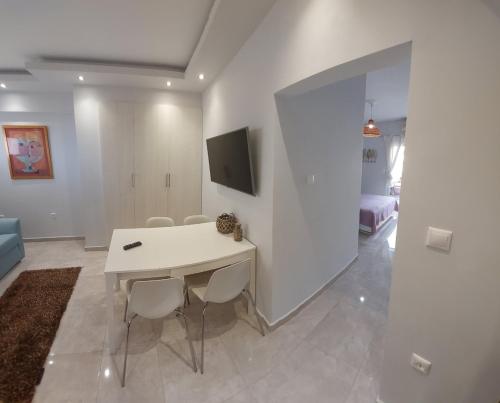 Zeppelin apartment, Loutraki (foto 7)