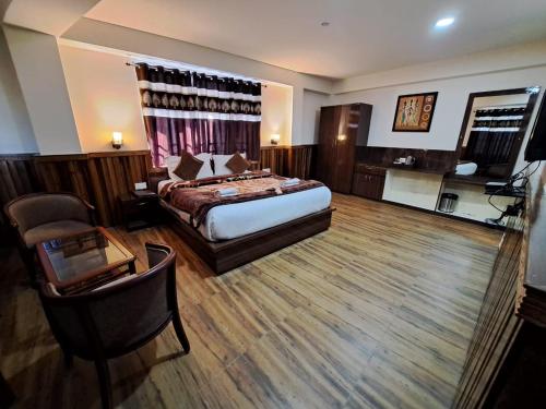 Hotel Golden Sunrise & Spa in بيلبنج