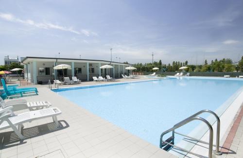 Long Beach Village Residence sul mare spiaggia privata inclusa - Accommodation - Lido Adriano