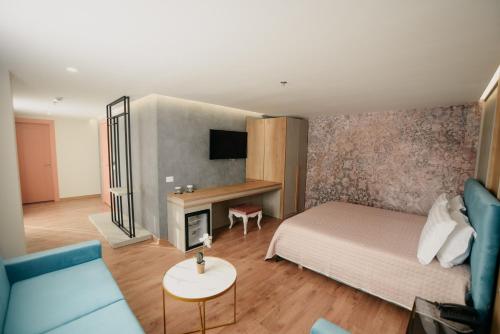 Martiness Hotel Durres – Durres, NY