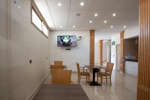 Shared lounge/TV area, Karam City Hotel near Dakhla Airport