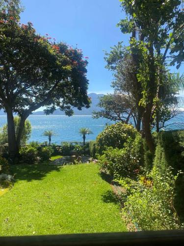 Ympäristö, Lake Front house, cozy and comfortable. in Santa Cruz la Laguna