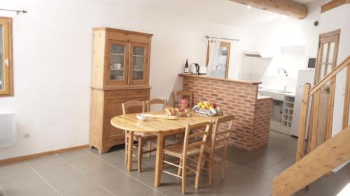 Two-Bedroom Apartment (6 Adults)