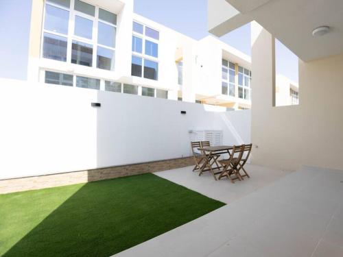 Corner 3Bedroom Townhouse in Avencia Cluster DH2 in Damac Hills 2
