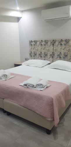 Joanna Apartments - image 2