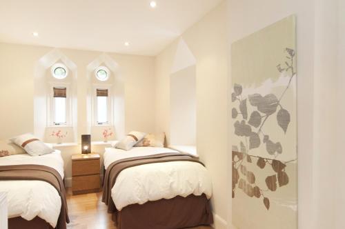 Edinburgh Church Apartments near Love Gorgie Farm