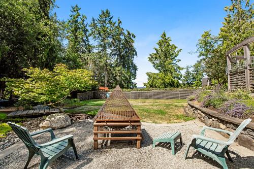 Bainbridge Island Timber Retreat