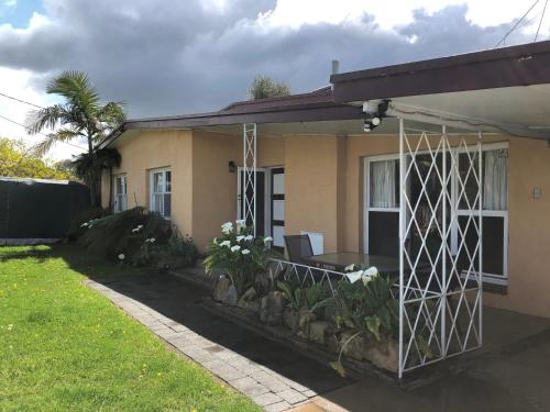central 3 bedroom home