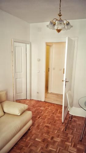 Sobieski Ring Apartments - image 11