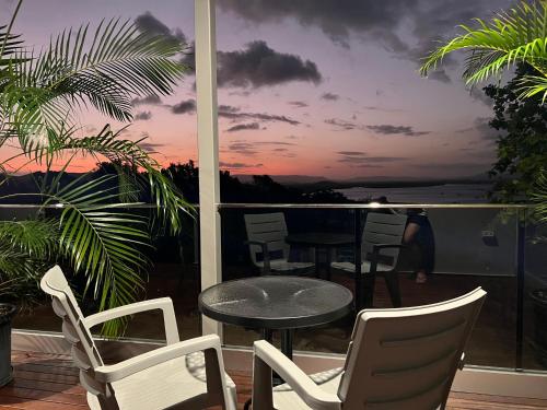 บริการและสิ่งอำนวยความสะดวก, The Orchid Suite - 2 Bed 1 Bath Apartment in Cooktown in เมืองคูก