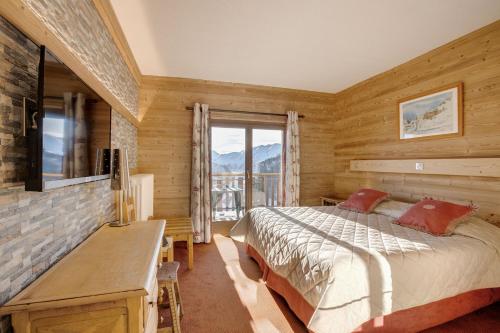 2 twin beds