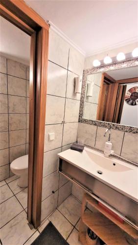 Driopon Apartment - image 4