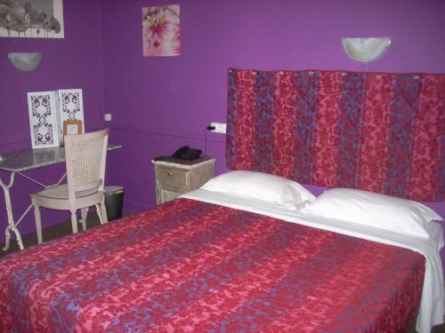 Superior Double Room image 10