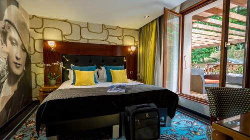 Superior Room - Forest side with balcony - Double or Twin beds