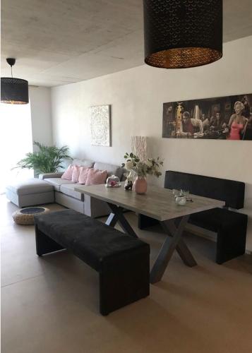 Stylische Wohnung mit grosser Terrasse