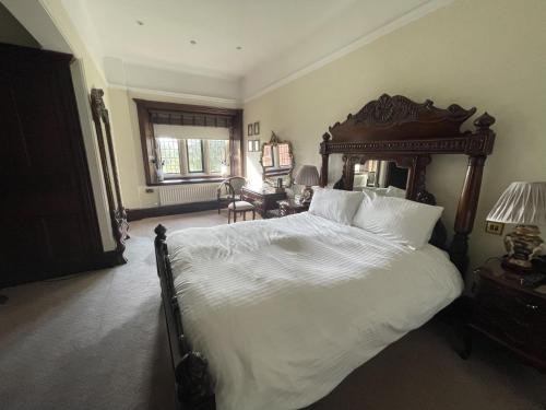 Dalston Hall Country House - image 5