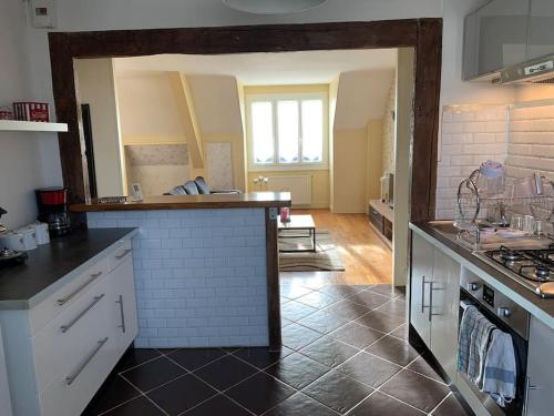 주방, Nevers, appartement de standing proche de la gare in 느베르