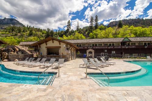 Swimming pool, TWIN PEAKS LODGE & HOT SPRINGS in Ouray (CO)