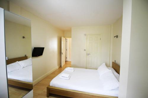 Flexistay Tooting Studios - image 9