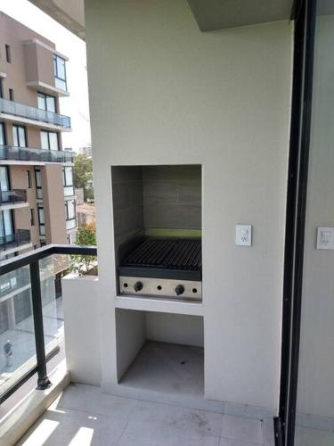 One-Bedroom Apartment image 8