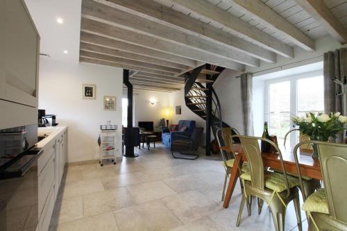 Gîte Au fil de l'eau (Gite Au fil de l'eau) in เลอวิเซล