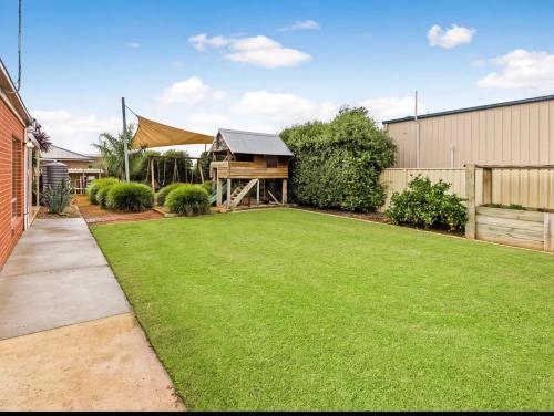 Modern family home with pool in Carisbrook