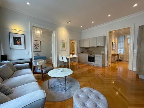 Luxury 2BR Apartment Neubaugasse in Wien, Österreich