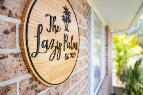 The Lazy Palms -LJH Yamba