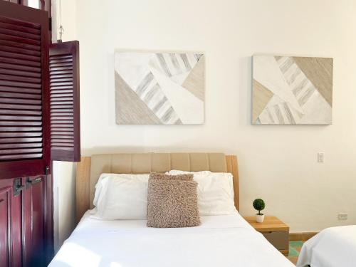 One-Bedroom Apartment image 1