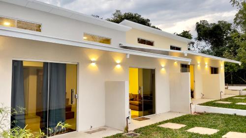外觀, Tiny Houses en Asunción. Zona Aeropuerto-Rakiura (Tiny Houses en Asuncion. Zona Aeropuerto-Rakiura) in 盧克