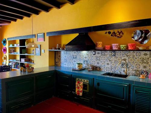 MAMSON HOIAN HOUSE
