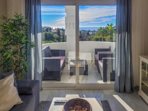  Cozy 2BR apt with sea views WIFI AC PARKING in Mijas