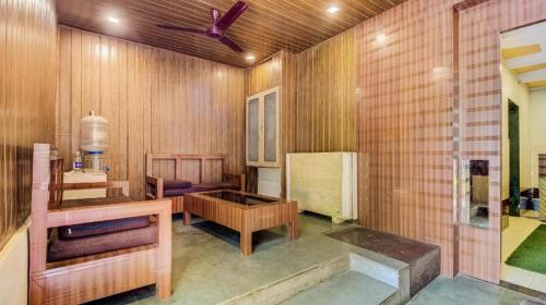 Hotel Raj Inn – Navi Mumbai, KY