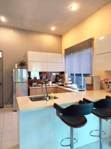 D'umairah Homestay — Hotel in Johor Bahru