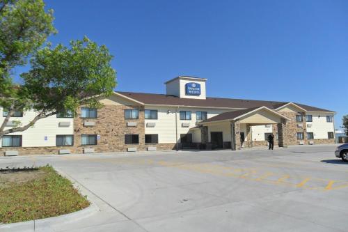 . Cobblestone Inn & Suites - Fort Dodge