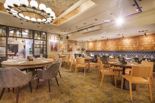The Wynnstay Hotel, Oswestry - 레스토랑