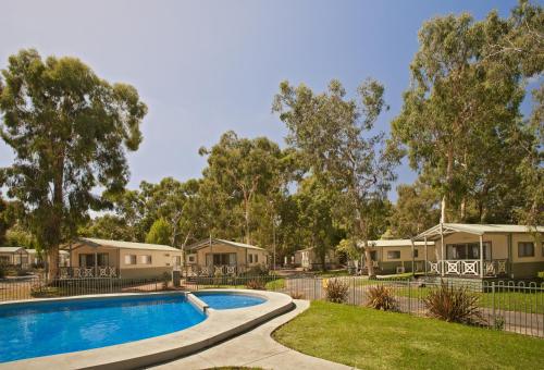 Crystal Brook Tourist Park - Hotel - Doncaster East