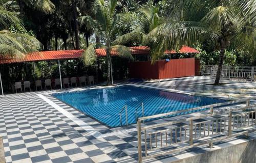 Disha Villa-Casa Oceano, sea facing villa with a pool, at Palghar in Nandgaon