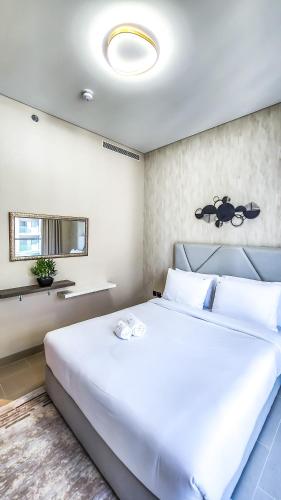 STAY BY LATINEM Luxury 1BR Holiday Home CV A2304 near Burj Khalifa, Dubái (foto 7)
