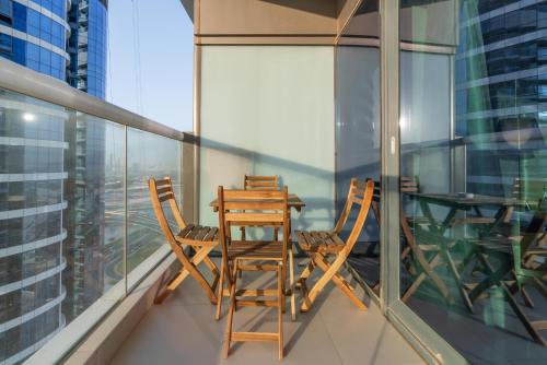Lux BnB Paramount Tower I Burj Views - image 9