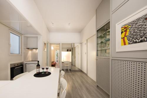 Artistic apartment next to everything, Atény (fotografie 6)