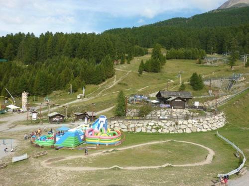 Studio idolâtrable aux Orres pour 4, accès pistes, balcon - FR-1-322-132 Studio idolâtrable aux Orres pour 4, accès pistes, balcon - FR-1-322-132