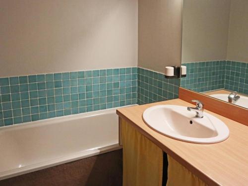 Studio 6 pers, sud, centre station, balcon, accès pistes - FR-1-322-133 Studio 6 pers, sud, centre station, balcon, accès pistes - FR-1-322-133