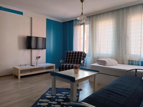 The City Residence - image 11