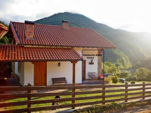 Casas Rurales y Apartamentos La Hornera