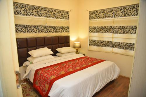 B&B Srinagar - Himalayan Sun Cottage - Bed and Breakfast Srinagar