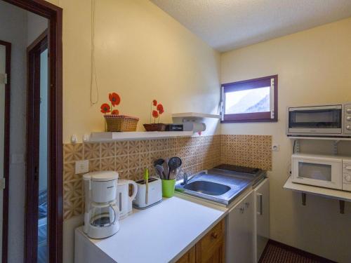 Appartement Cauterets 1 pièce 4 personnes - FR-1-401-41 - main image