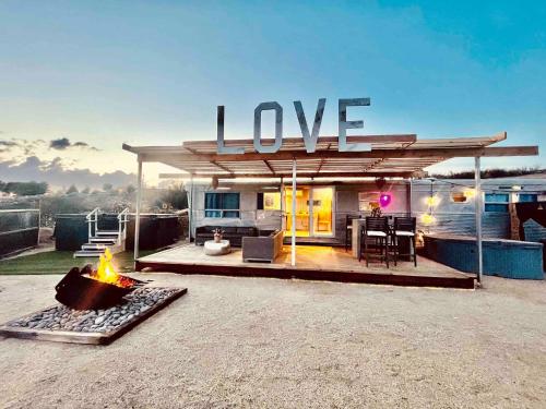 love In The Cloudspool Fire Pit View - Apartment - Sage