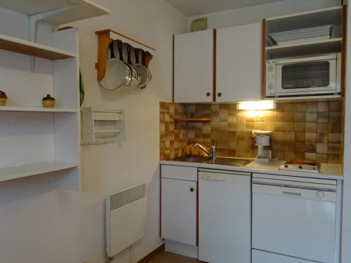Studio 4 personnes Bourg Saint Maurice - Balcon Animaux admis - FR-1-411-110 - image 3