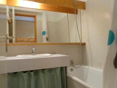 Studio 4 personnes Bourg Saint Maurice - Balcon Animaux admis - FR-1-411-110 - image 5